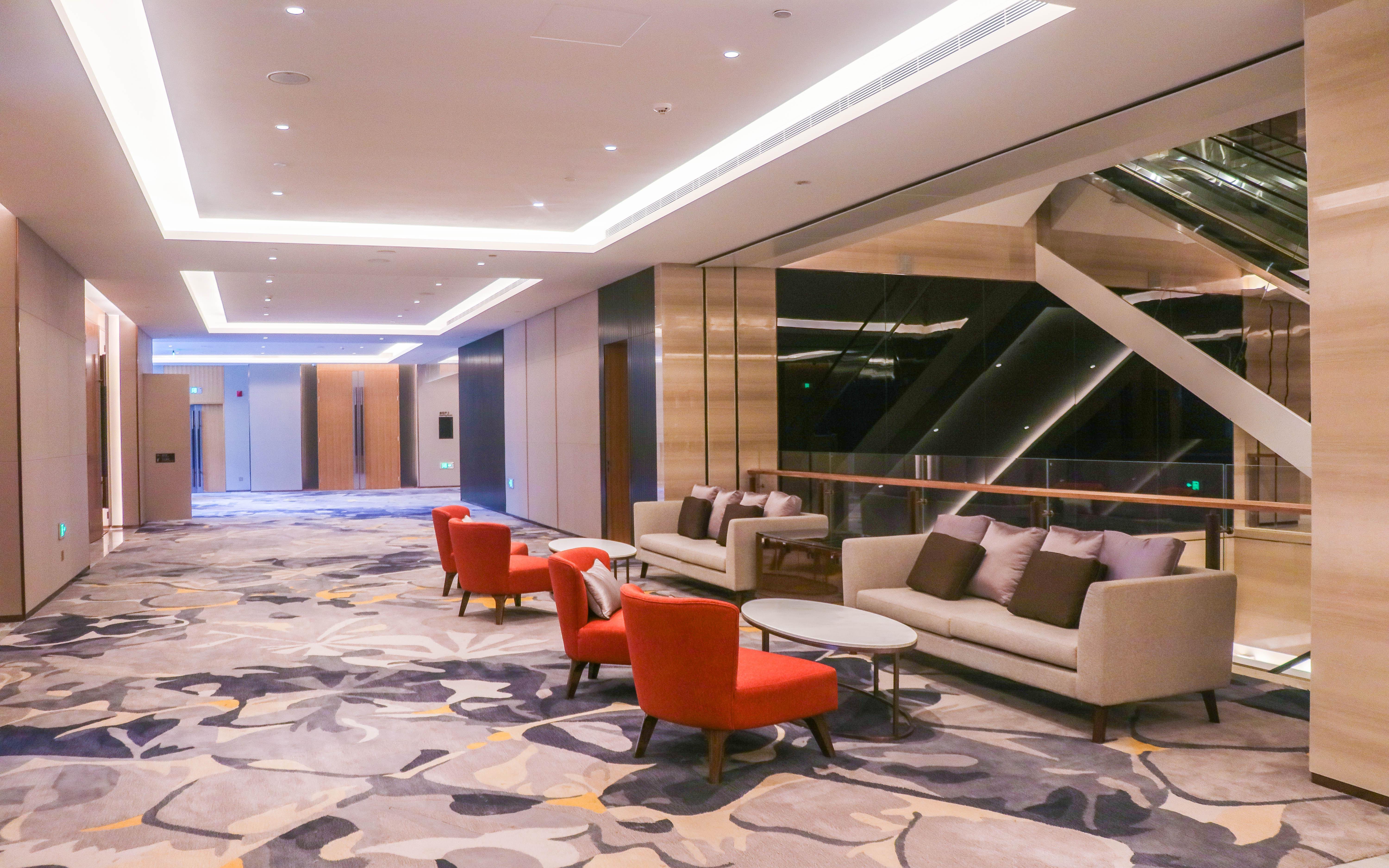 Crowne Plaza Hangzhou Qiantang - The Subway Can Reach The West Lake Scenic Area As Well As The Airport And High-Speed Rail Station, Adjacent To Jinsha Lake And Longfor Paradise Walk Buitenkant foto