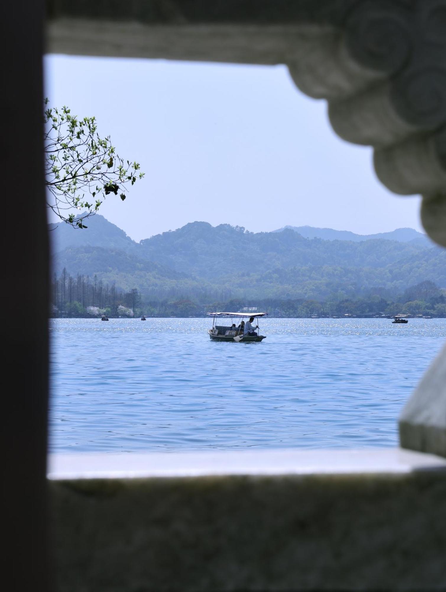 Crowne Plaza Hangzhou Qiantang - The Subway Can Reach The West Lake Scenic Area As Well As The Airport And High-Speed Rail Station, Adjacent To Jinsha Lake And Longfor Paradise Walk Buitenkant foto
